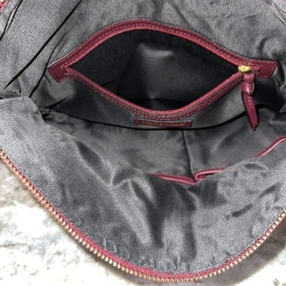 Shiraleah  Chicago Preston Women Wine Leather Fold Crossbody/Clutch NWT